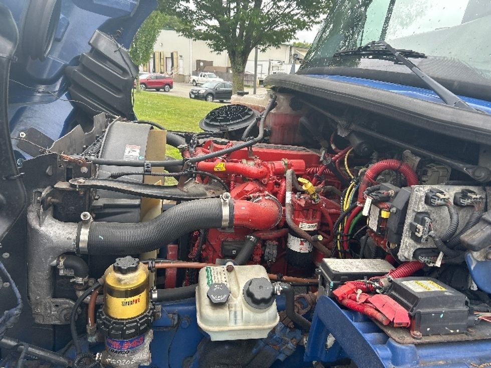 Refrigerated Truck-Light and Medium Duty Trucks-Freightliner-2017-M2-Fitchburg-MA-187,643\n\t\tmiles-$ 34,000 - Image 24