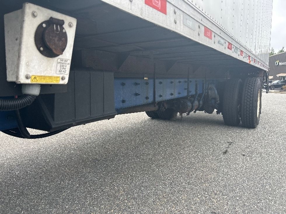 Refrigerated Truck-Light and Medium Duty Trucks-Freightliner-2017-M2-Fitchburg-MA-187,643\n\t\tmiles-$ 34,000 - Image 5