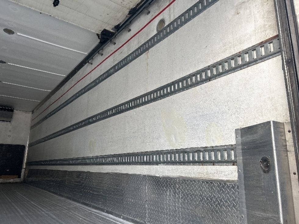 Refrigerated Truck-Light and Medium Duty Trucks-Freightliner-2017-M2-Fitchburg-MA-304,718\n\t\tmiles-$ 46,250 - Image 12