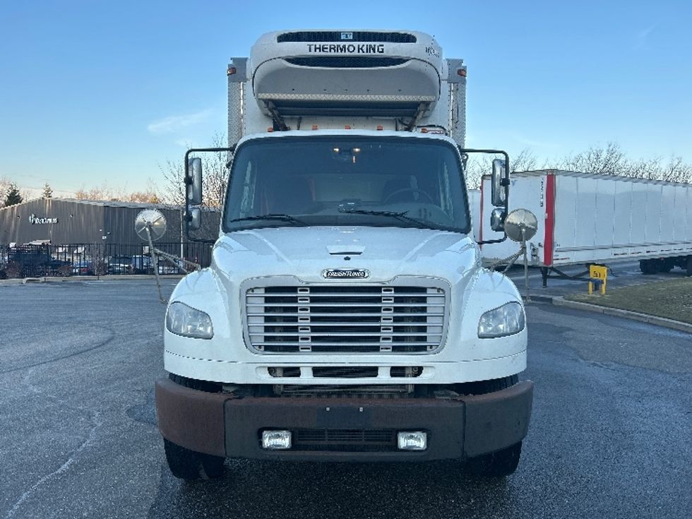 Refrigerated Truck-Light and Medium Duty Trucks-Freightliner-2017-M2-Fitchburg-MA-304,718\n\t\tmiles-$ 46,250 - Image 2