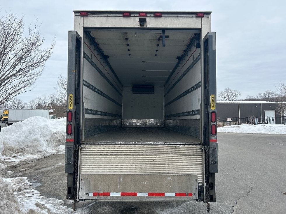 Refrigerated Truck-Light and Medium Duty Trucks-Freightliner-2017-M2-Fitchburg-MA-328,662\n\t\tmiles-$ 41,750 - Image 8