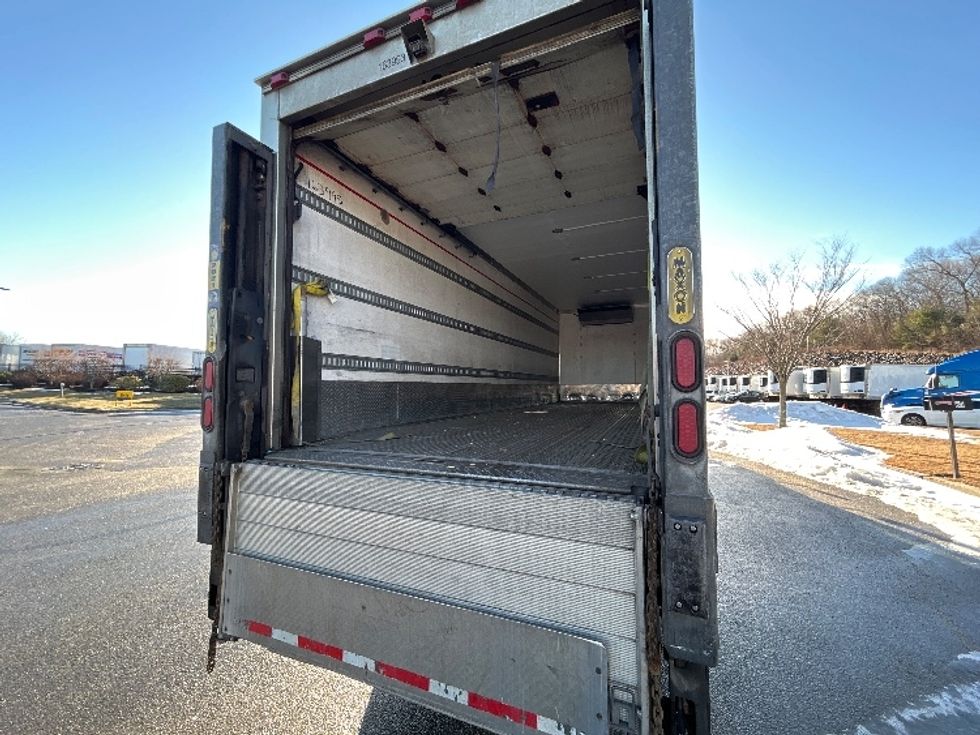Refrigerated Truck-Light and Medium Duty Trucks-Freightliner-2017-M2-Fitchburg-MA-328,806\n\t\tmiles-$ 42,250 - Image 9