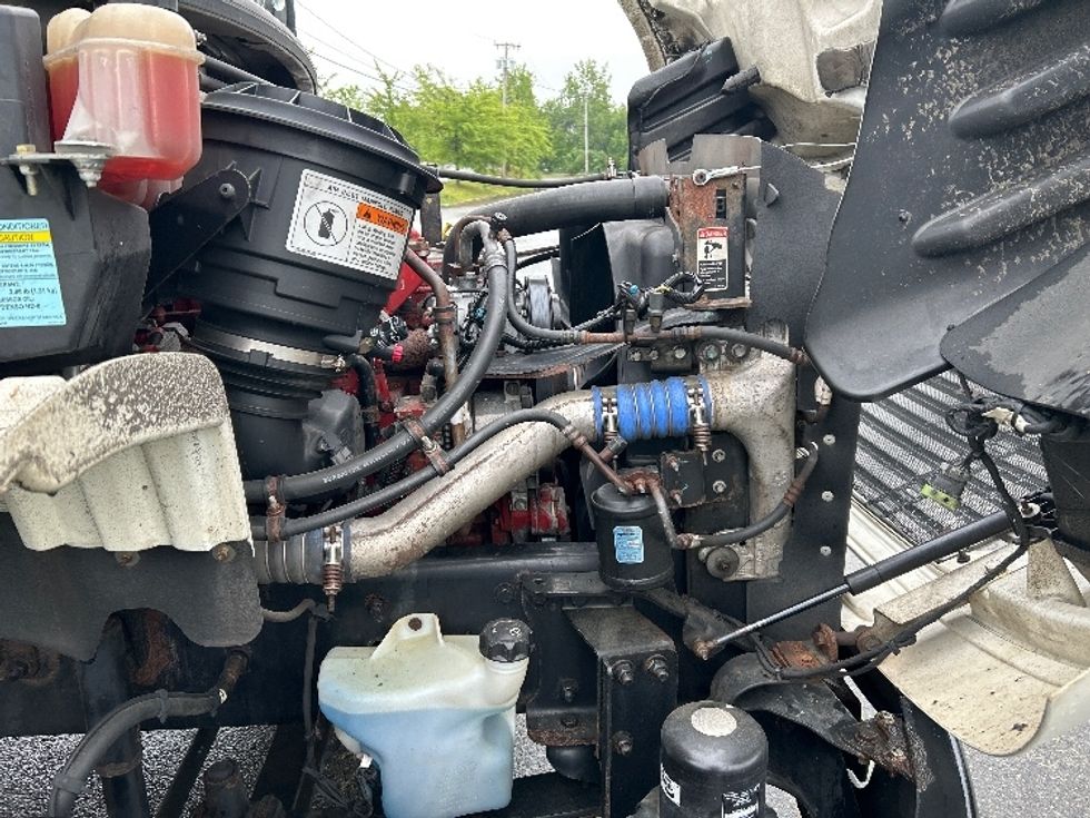 Refrigerated Truck-Light and Medium Duty Trucks-Freightliner-2017-M2-Fitchburg-MA-330,503\n\t\tmiles-$ 46,000 - Image 23