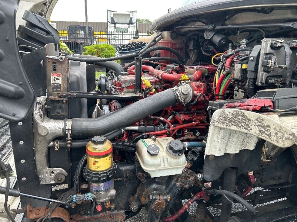 Refrigerated Truck-Light and Medium Duty Trucks-Freightliner-2017-M2-Fitchburg-MA-330,503\n\t\tmiles-$ 46,000 - Image 24