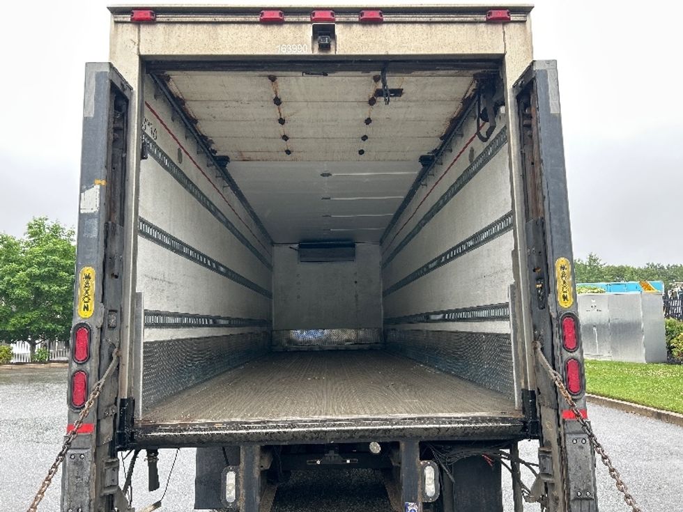 Refrigerated Truck-Light and Medium Duty Trucks-Freightliner-2017-M2-Fitchburg-MA-330,503\n\t\tmiles-$ 46,000 - Image 8