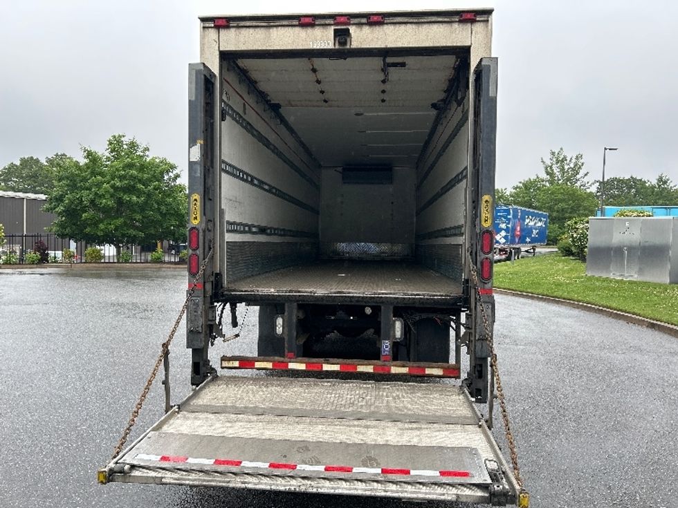 Refrigerated Truck-Light and Medium Duty Trucks-Freightliner-2017-M2-Fitchburg-MA-330,503\n\t\tmiles-$ 46,000 - Image 9