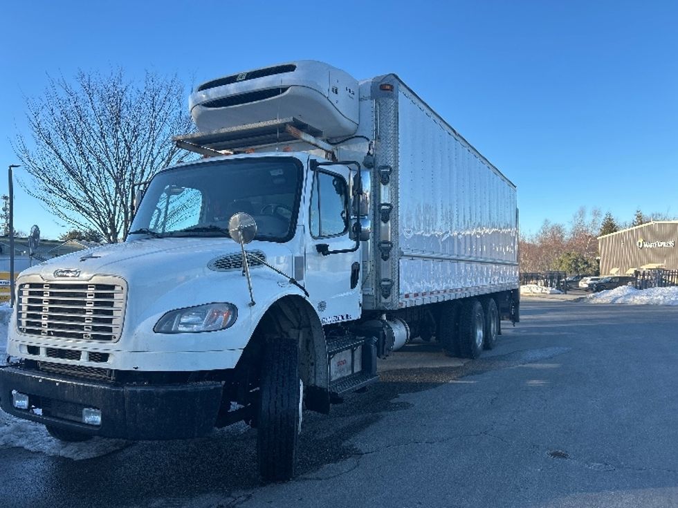 Refrigerated Truck-Light and Medium Duty Trucks-Freightliner-2017-M2-Fitchburg-MA-349,451\n\t\tmiles-$ 39,250 - Image 1
