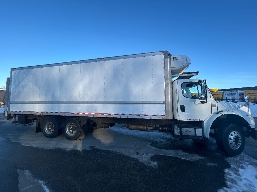Refrigerated Truck-Light and Medium Duty Trucks-Freightliner-2017-M2-Fitchburg-MA-349,451\n\t\tmiles-$ 39,250 - Image 15
