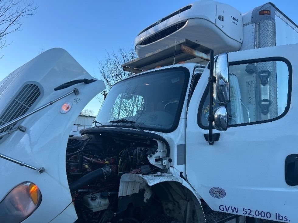 Refrigerated Truck-Light and Medium Duty Trucks-Freightliner-2017-M2-Fitchburg-MA-349,451\n\t\tmiles-$ 39,250 - Image 26