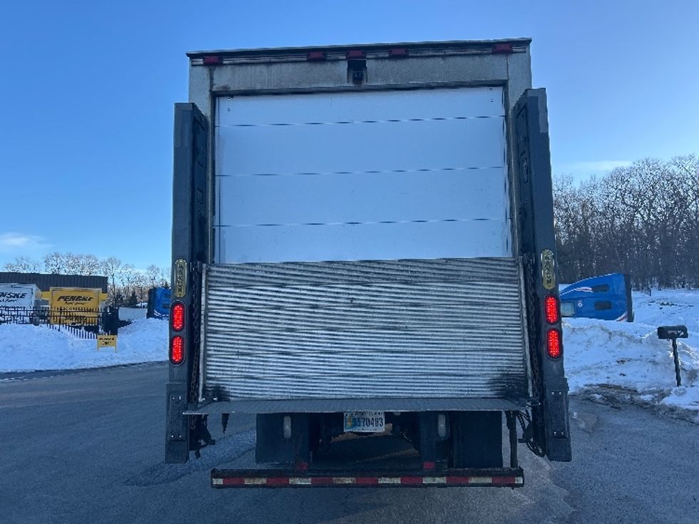 Refrigerated Truck-Light and Medium Duty Trucks-Freightliner-2017-M2-Fitchburg-MA-349,451\n\t\tmiles-$ 39,250 - Image 7