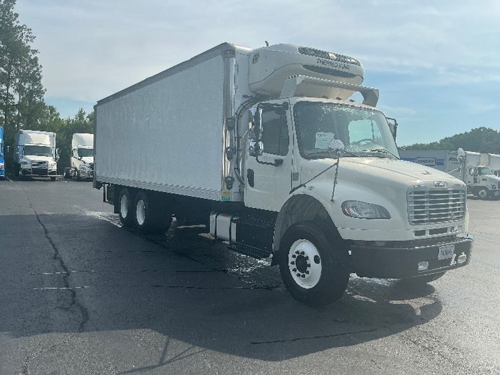 Refrigerated Truck-Light and Medium Duty Trucks-Freightliner-2017-M2-Forest Park-GA-276,107\n\t\tmiles-$ 46,750 - Image 1