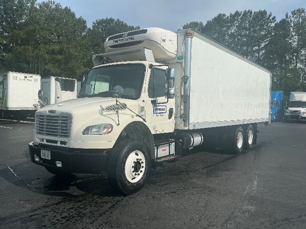 Refrigerated Truck-Light and Medium Duty Trucks-Freightliner-2017-M2-Forest Park-GA-276,107\n\t\tmiles-$ 46,750 - Image 3