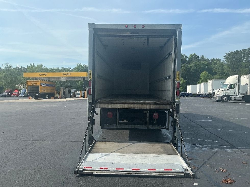 Refrigerated Truck-Light and Medium Duty Trucks-Freightliner-2017-M2-Forest Park-GA-276,107\n\t\tmiles-$ 46,750 - Image 9