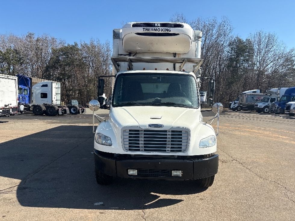 Refrigerated Truck-Light and Medium Duty Trucks-Freightliner-2017-M2-Greensboro-NC-89,961\n\t\tmiles-$ 62,250 - Image 2