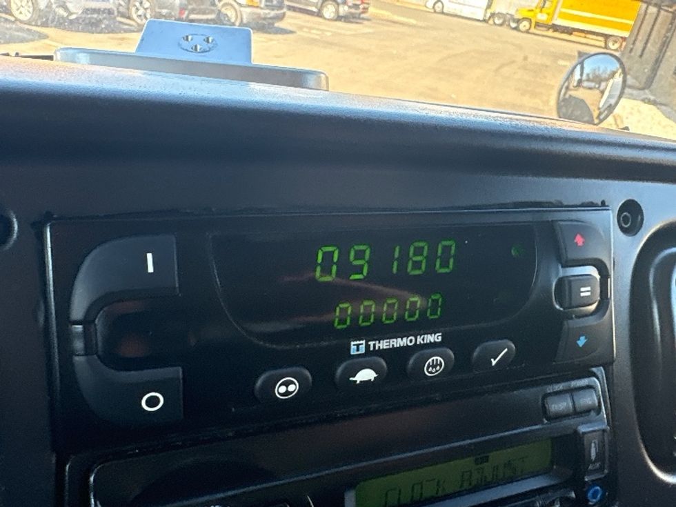 Refrigerated Truck-Light and Medium Duty Trucks-Freightliner-2017-M2-Greensboro-NC-89,961\n\t\tmiles-$ 62,250 - Image 25