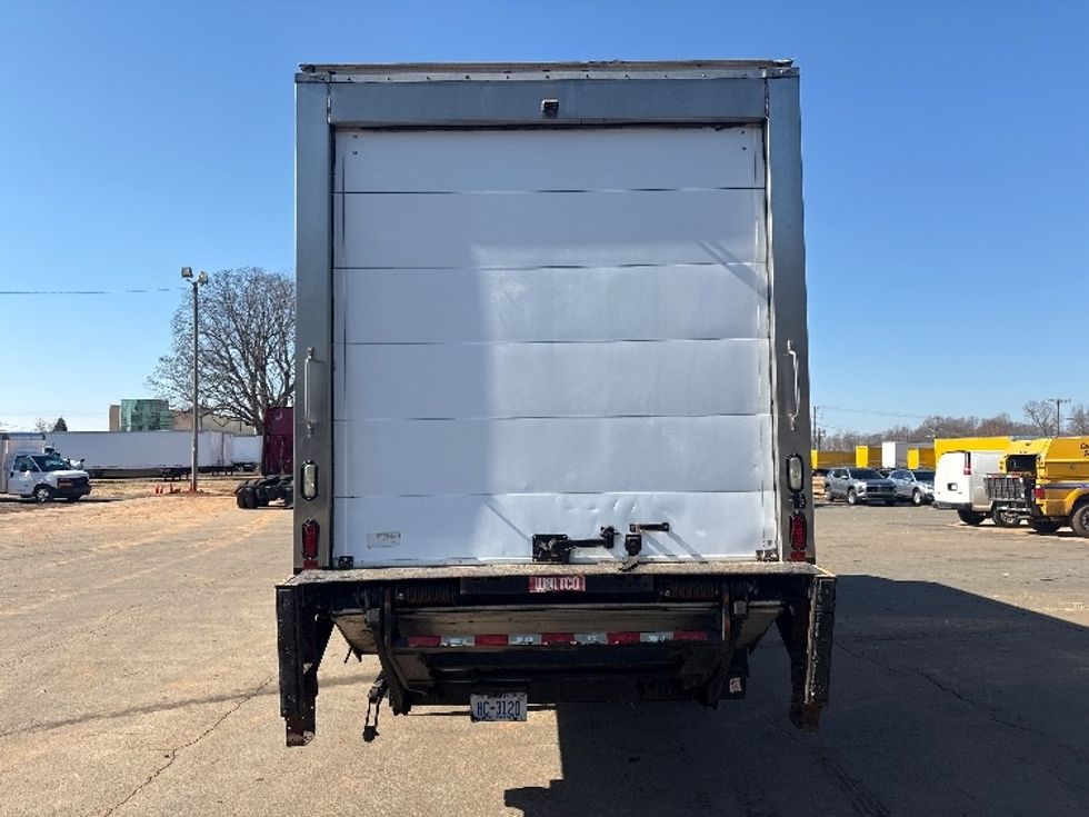 Refrigerated Truck-Light and Medium Duty Trucks-Freightliner-2017-M2-Greensboro-NC-89,961\n\t\tmiles-$ 62,250 - Image 7