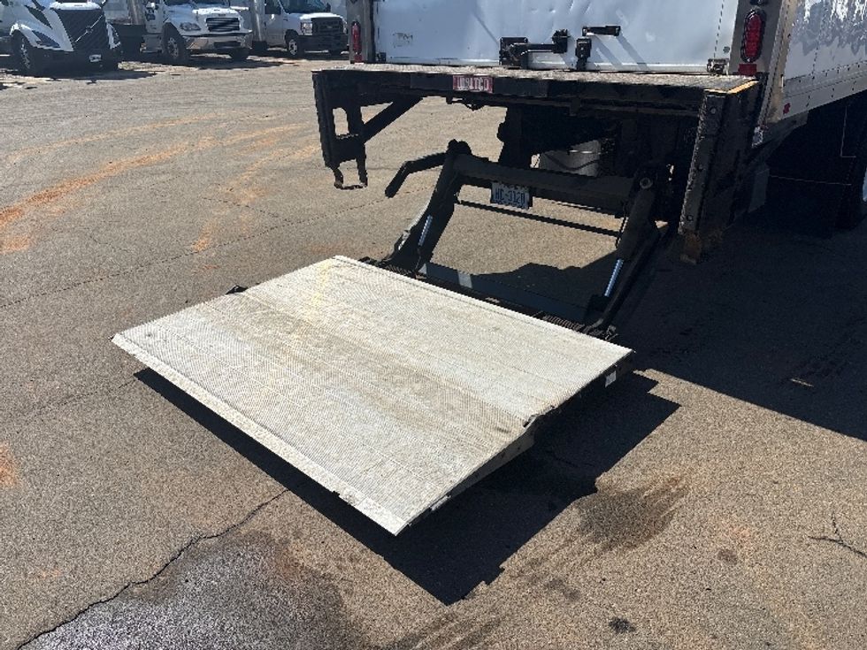 Refrigerated Truck-Light and Medium Duty Trucks-Freightliner-2017-M2-Greensboro-NC-89,961\n\t\tmiles-$ 62,250 - Image 9