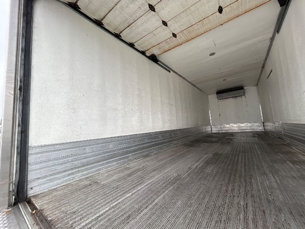 Refrigerated Truck-Light and Medium Duty Trucks-Freightliner-2017-M2-Hammond-LA-148,640\n\t\tmiles-$ 66,000 - Image 11