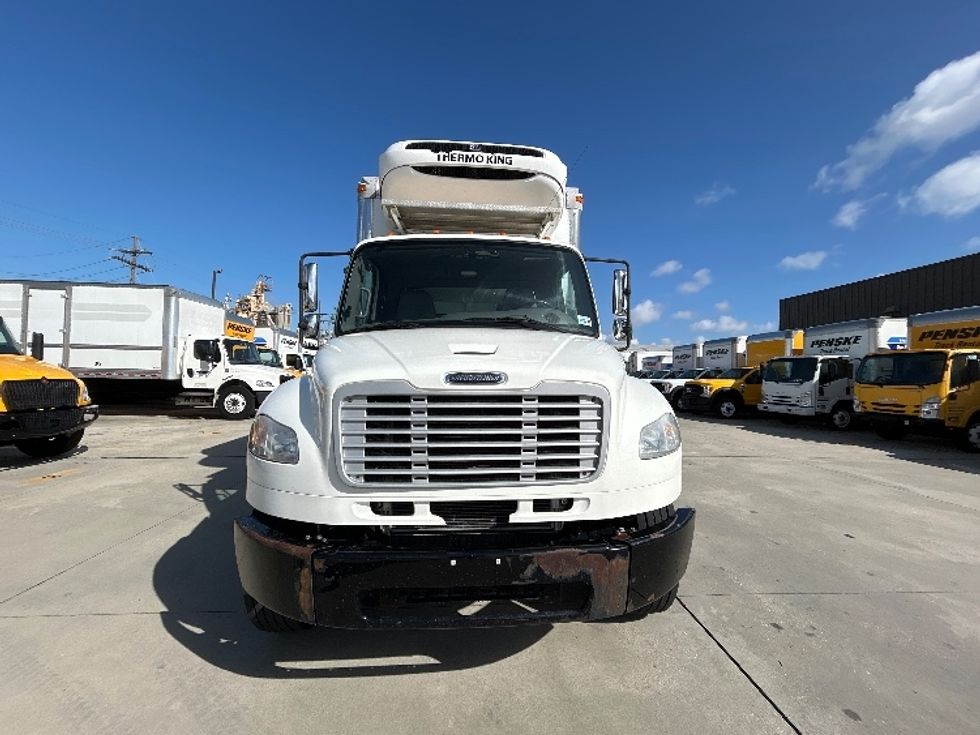 Refrigerated Truck-Light and Medium Duty Trucks-Freightliner-2017-M2-Hammond-LA-165,946\n\t\tmiles-$ 62,750 - Image 2