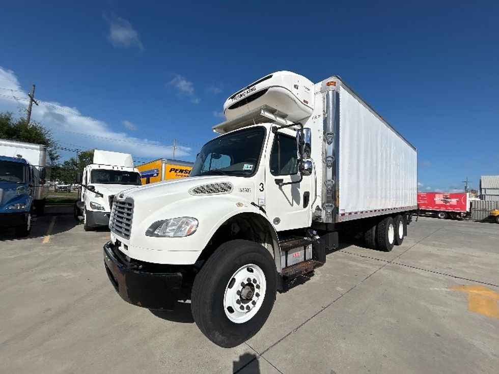 Refrigerated Truck-Light and Medium Duty Trucks-Freightliner-2017-M2-Hammond-LA-165,946\n\t\tmiles-$ 62,750 - Image 3