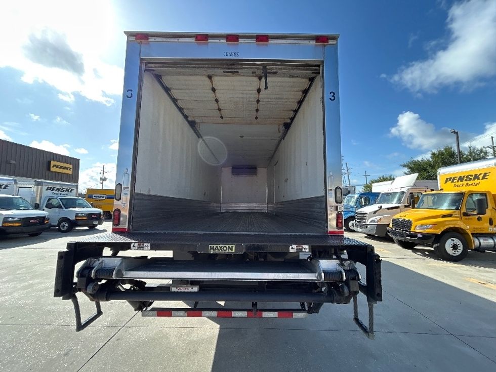 Refrigerated Truck-Light and Medium Duty Trucks-Freightliner-2017-M2-Hammond-LA-165,946\n\t\tmiles-$ 62,750 - Image 8