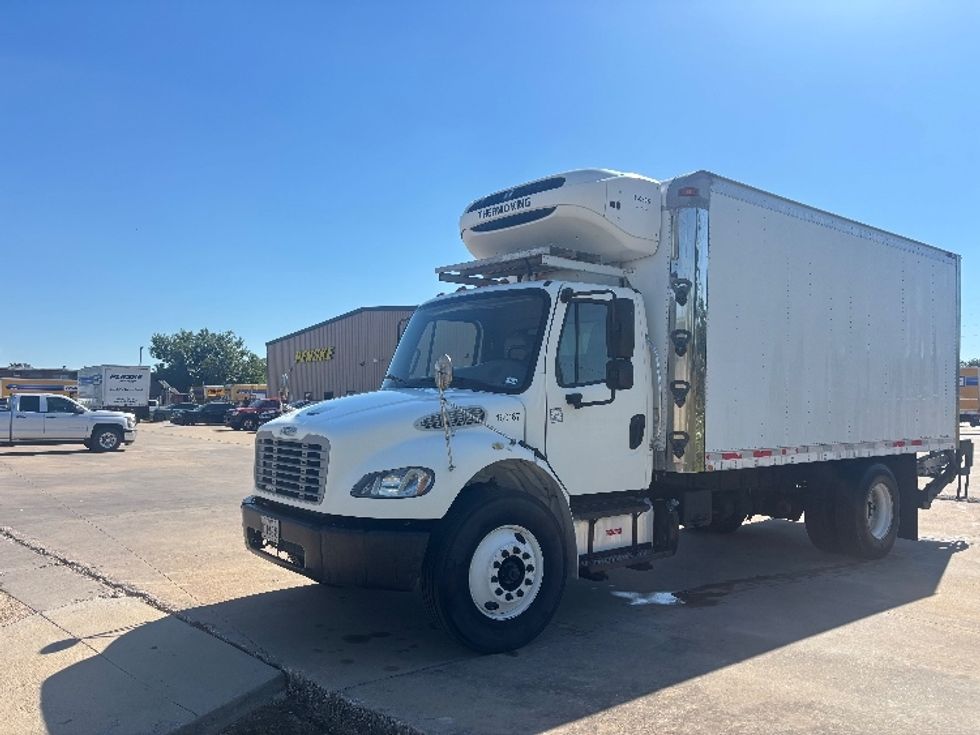 Refrigerated Truck-Light and Medium Duty Trucks-Freightliner-2017-M2-Houston-TX-172,921\n\t\tmiles-$ 45,250 - Image 3