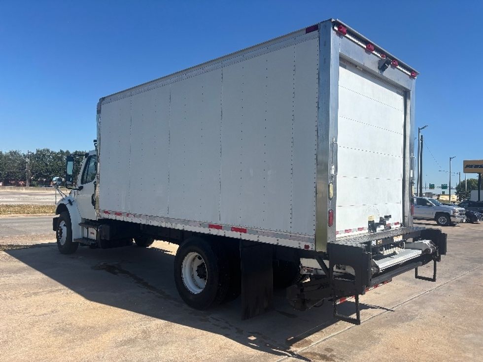Refrigerated Truck-Light and Medium Duty Trucks-Freightliner-2017-M2-Houston-TX-172,921\n\t\tmiles-$ 45,250 - Image 6