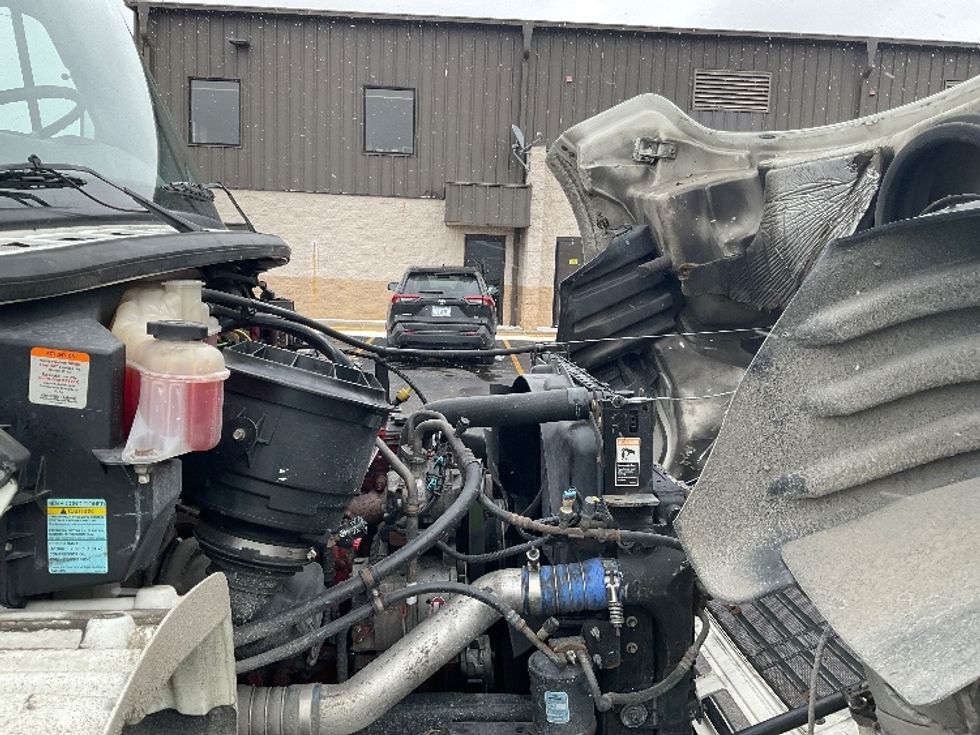 Refrigerated Truck-Light and Medium Duty Trucks-Freightliner-2017-M2-Indianapolis-IN-293,780\n\t\tmiles-$ 44,500 - Image 22