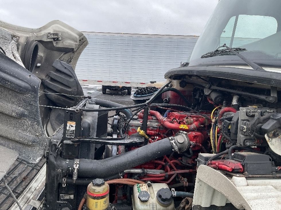 Refrigerated Truck-Light and Medium Duty Trucks-Freightliner-2017-M2-Indianapolis-IN-293,780\n\t\tmiles-$ 44,500 - Image 23