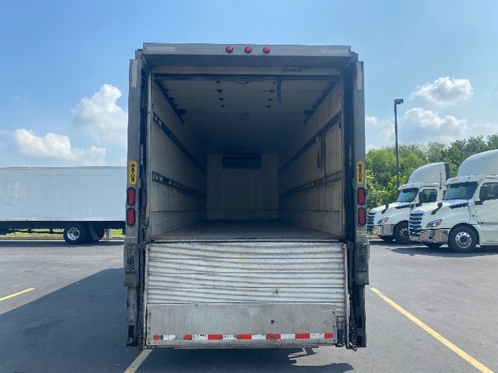 Refrigerated Truck-Light and Medium Duty Trucks-Freightliner-2017-M2-Jessup-MD-339,603\n\t\tmiles-$ 39,500 - Image 8