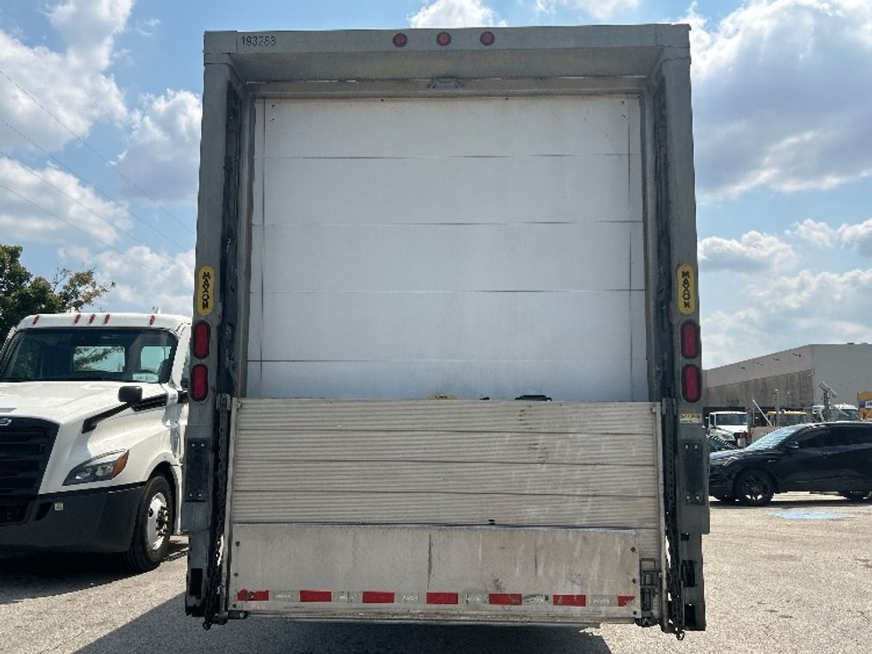 Refrigerated Truck-Light and Medium Duty Trucks-Freightliner-2017-M2-Katy-TX-285,578\n\t\tmiles-$ 46,250 - Image 7