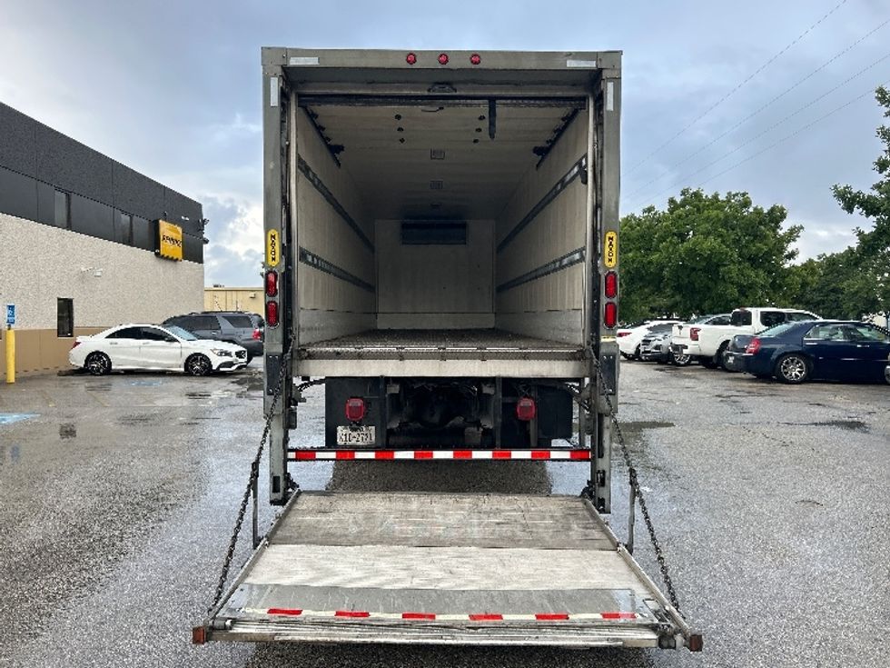 Refrigerated Truck-Light and Medium Duty Trucks-Freightliner-2017-M2-Katy-TX-290,279\n\t\tmiles-$ 44,500 - Image 10