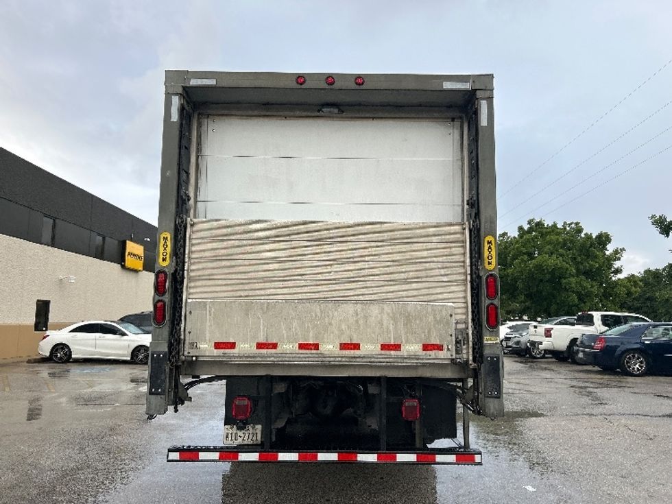Refrigerated Truck-Light and Medium Duty Trucks-Freightliner-2017-M2-Katy-TX-290,279\n\t\tmiles-$ 44,500 - Image 7