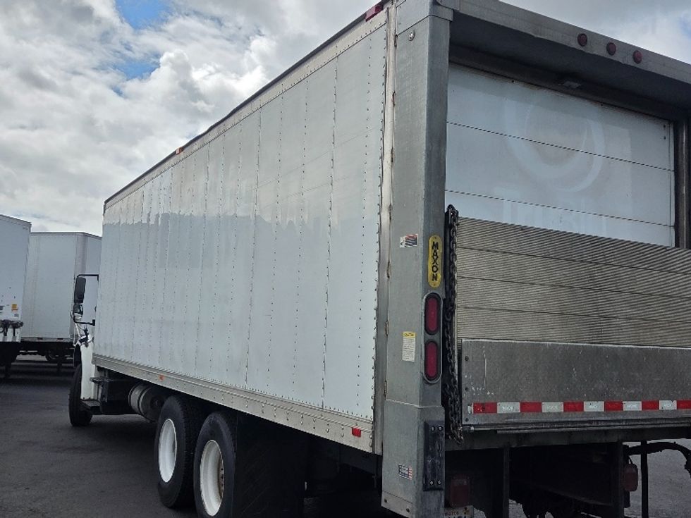 Refrigerated Truck-Light and Medium Duty Trucks-Freightliner-2017-M2-Kent-WA-234,709\n\t\tmiles-$ 53,250 - Image 6