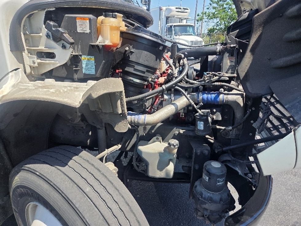 Refrigerated Truck-Light and Medium Duty Trucks-Freightliner-2017-M2-Kent-WA-281,408\n\t\tmiles-$ 46,500 - Image 24