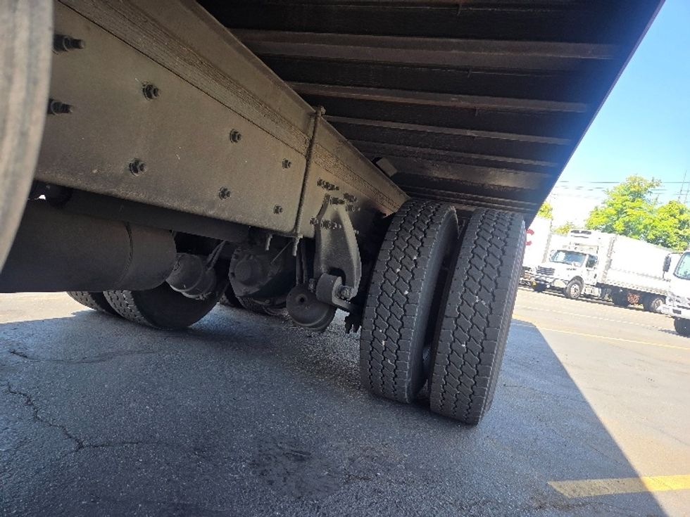 Refrigerated Truck-Light and Medium Duty Trucks-Freightliner-2017-M2-Kent-WA-281,408\n\t\tmiles-$ 46,500 - Image 6
