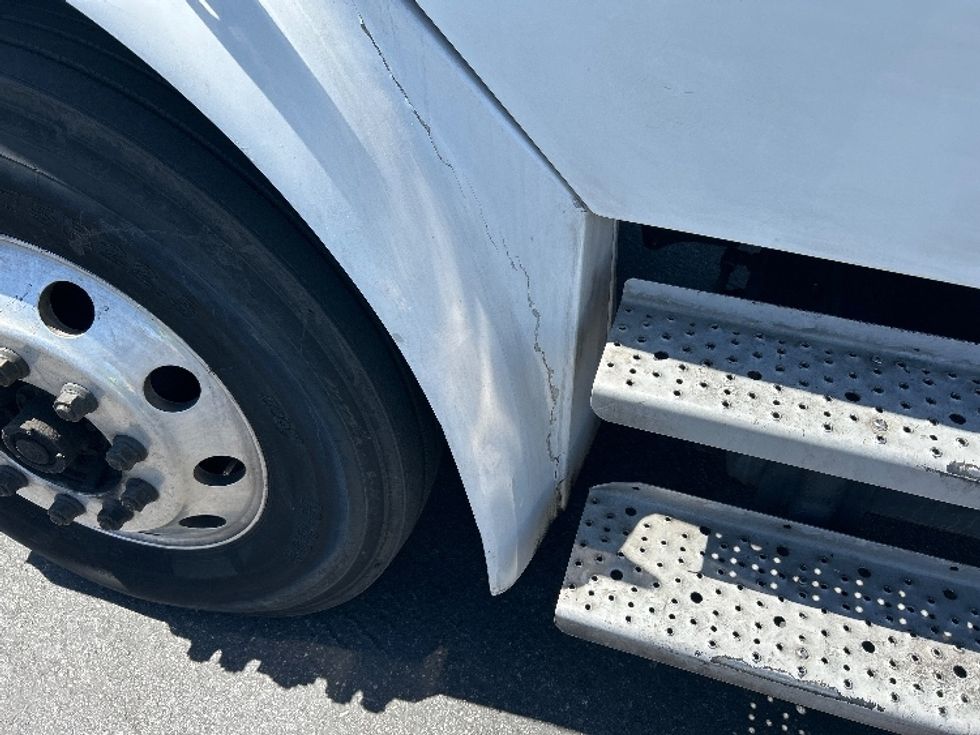 Refrigerated Truck-Light and Medium Duty Trucks-Freightliner-2017-M2-Las Vegas-NV-171,246\n\t\tmiles-$ 44,500 - Image 25