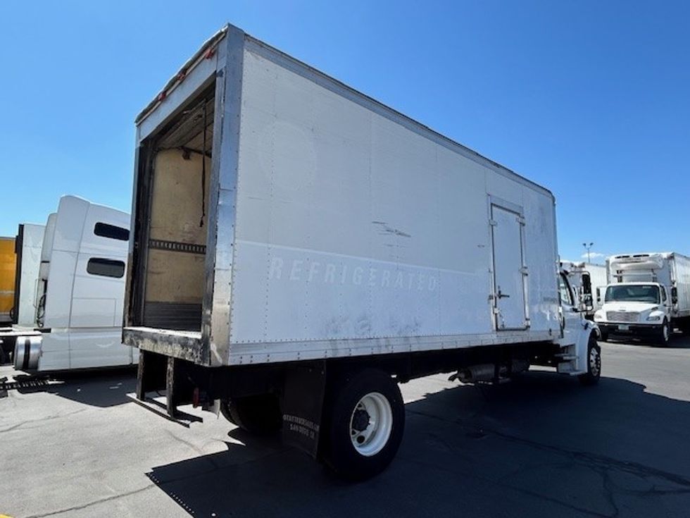 Refrigerated Truck-Light and Medium Duty Trucks-Freightliner-2017-M2-Las Vegas-NV-171,246\n\t\tmiles-$ 44,500 - Image 7