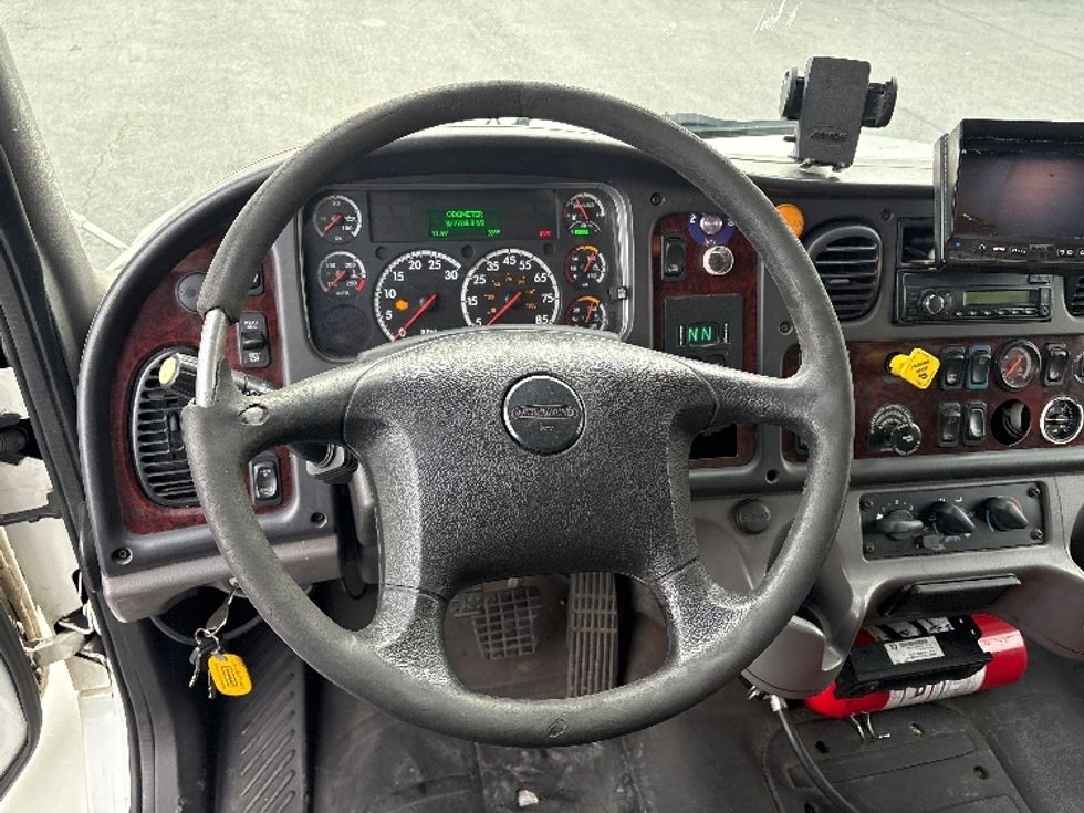 Refrigerated Truck-Light and Medium Duty Trucks-Freightliner-2017-M2-Montgomery-NY-327,709\n\t\tmiles-$ 43,250 - Image 18