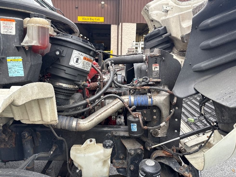 Refrigerated Truck-Light and Medium Duty Trucks-Freightliner-2017-M2-Montgomery-NY-333,950\n\t\tmiles-$ 42,250 - Image 23