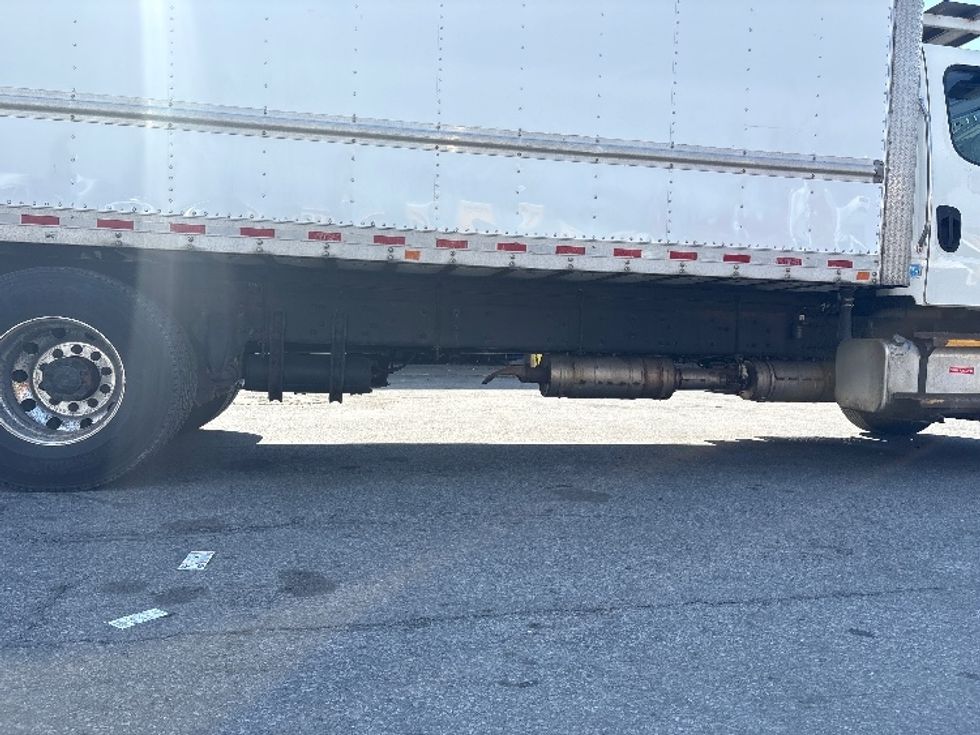Refrigerated Truck-Light and Medium Duty Trucks-Freightliner-2017-M2-Montgomery-NY-336,370\n\t\tmiles-$ 41,250 - Image 14