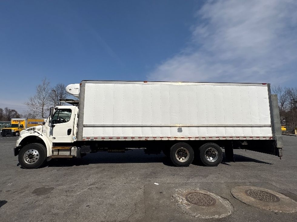 Refrigerated Truck-Light and Medium Duty Trucks-Freightliner-2017-M2-Montgomery-NY-336,370\n\t\tmiles-$ 41,250 - Image 4