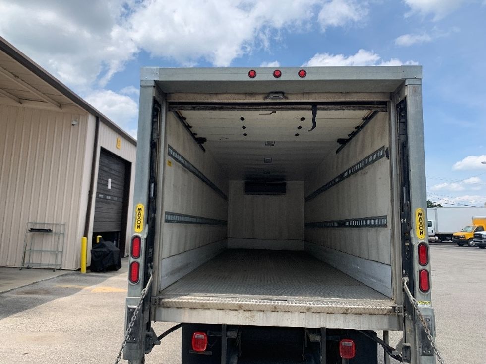 Refrigerated Truck-Light and Medium Duty Trucks-Freightliner-2017-M2-Nashville (Mount Juliet)-TN-287,135\n\t\tmiles-$ 45,750 - Image 8