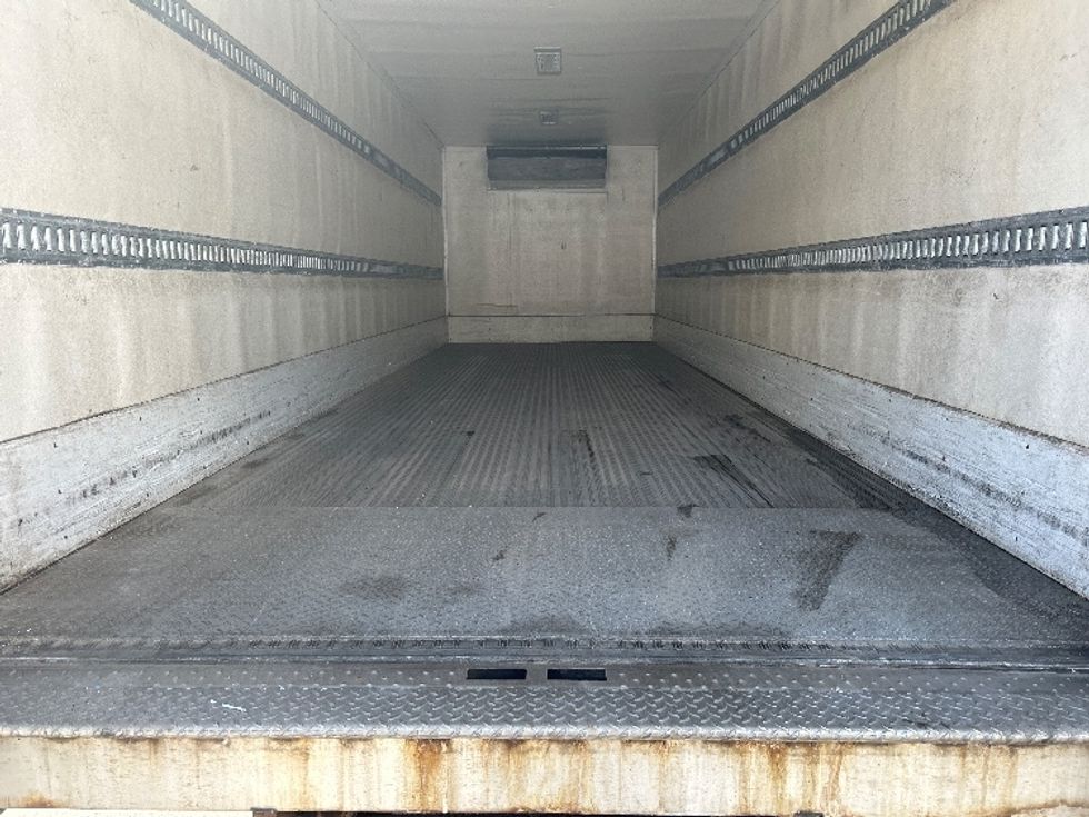 Refrigerated Truck-Light and Medium Duty Trucks-Freightliner-2017-M2-New Bedford-MA-270,872\n\t\tmiles-$ 46,500 - Image 10