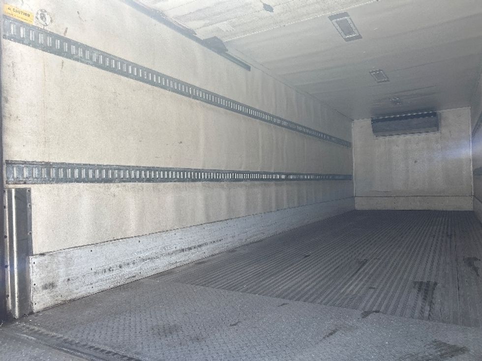 Refrigerated Truck-Light and Medium Duty Trucks-Freightliner-2017-M2-New Bedford-MA-270,872\n\t\tmiles-$ 46,500 - Image 11