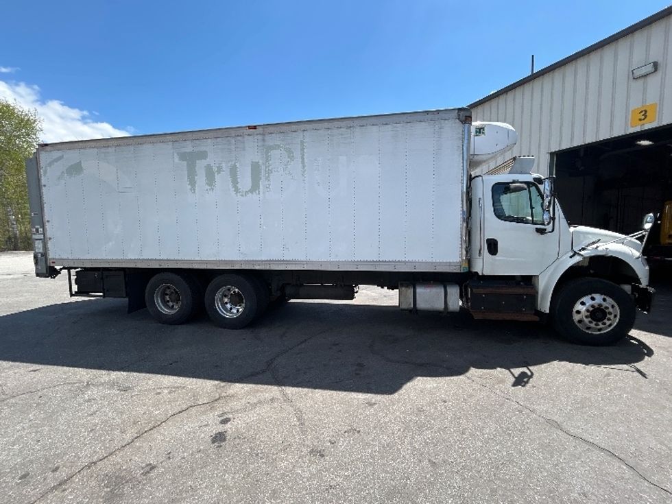 Refrigerated Truck-Light and Medium Duty Trucks-Freightliner-2017-M2-New Bedford-MA-270,872\n\t\tmiles-$ 46,500 - Image 15