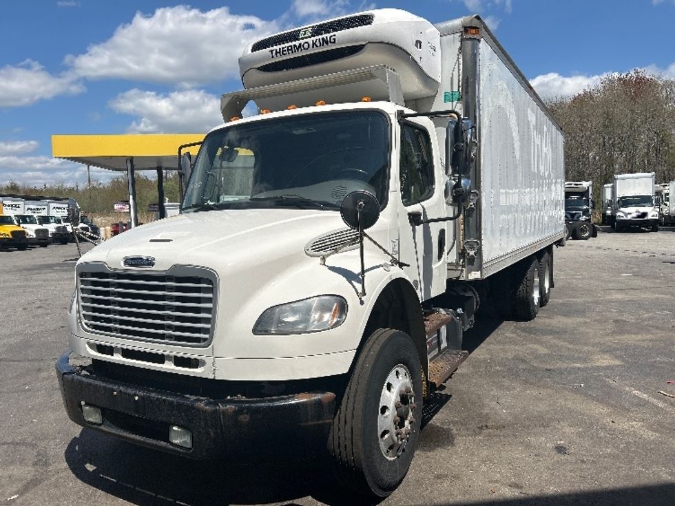 Refrigerated Truck-Light and Medium Duty Trucks-Freightliner-2017-M2-New Bedford-MA-270,872\n\t\tmiles-$ 46,500 - Image 3