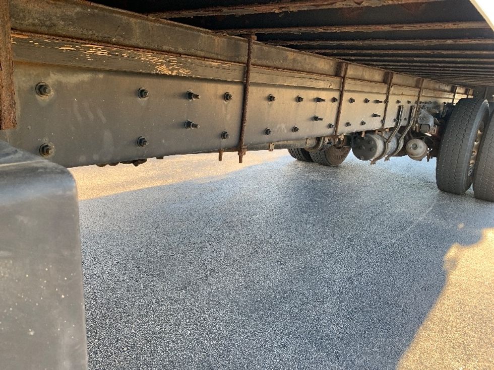 Refrigerated Truck-Light and Medium Duty Trucks-Freightliner-2017-M2-Norton-MA-191,367\n\t\tmiles-$ 34,500 - Image 5