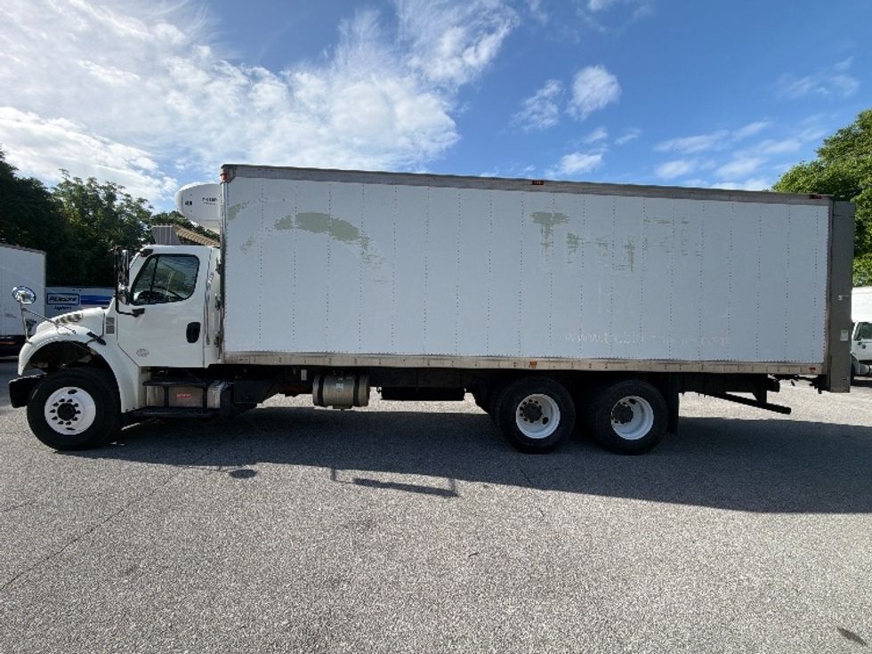 Refrigerated Truck-Light and Medium Duty Trucks-Freightliner-2017-M2-Pensacola-FL-327,833\n\t\tmiles-$ 40,500 - Image 4