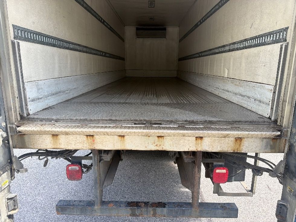 Refrigerated Truck-Light and Medium Duty Trucks-Freightliner-2017-M2-Pensacola-FL-327,833\n\t\tmiles-$ 40,500 - Image 6